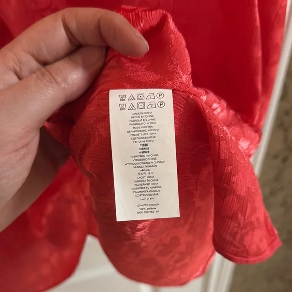 Michael Kors Red Relaxed 3/4 Sleeve Blouse - Picture 4 of 4